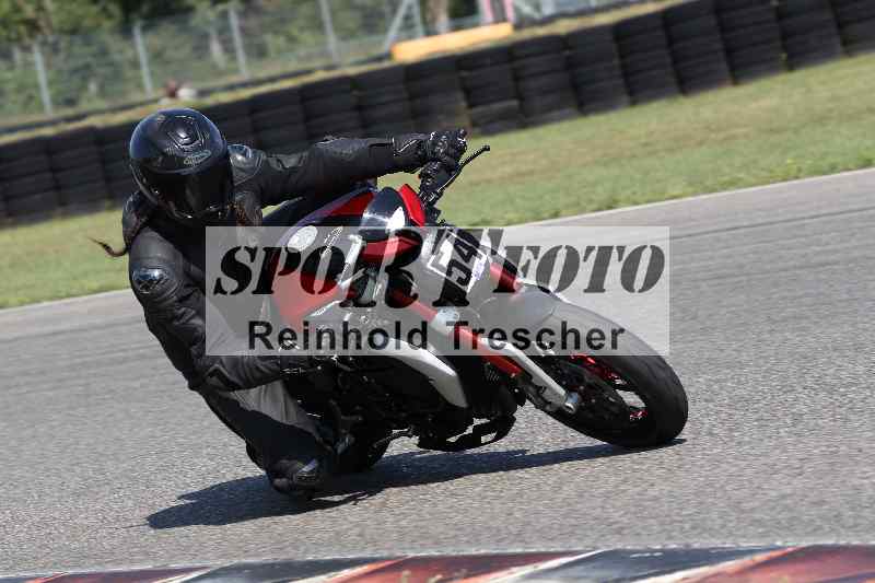/44 09.08.2025 Plüss Moto Sport ADR/Einsteiger/54